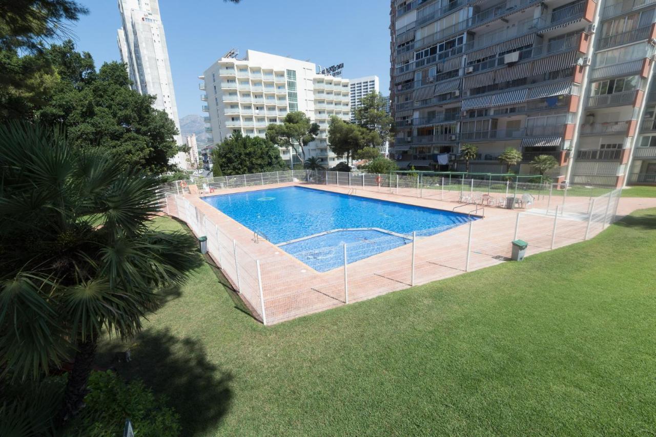 Apartmán Moonkey - Apto Paris Con Piscina Y Parking Benidorm Exteriér fotografie
